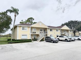 1403 Palm Beach Trace Dr, Royal Palm Beach, FL 33411