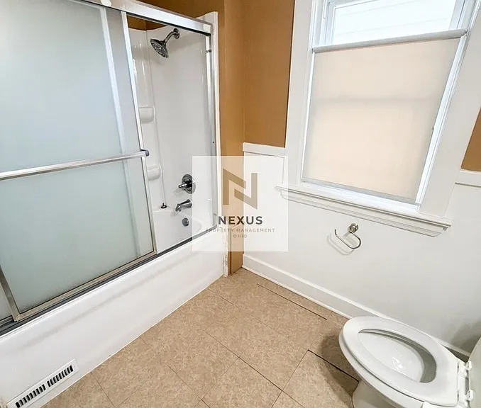 10609 Bernard Ave #1 — Photo 11