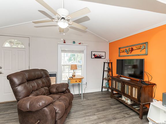5th image of 1302 McAllen