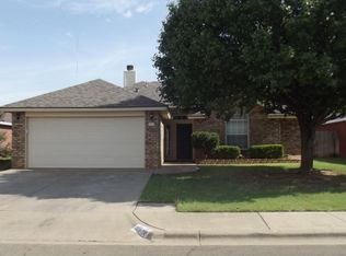1917 76th St, Lubbock, TX 79423