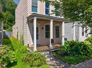 33 Grove Ave, Albany, NY 12208