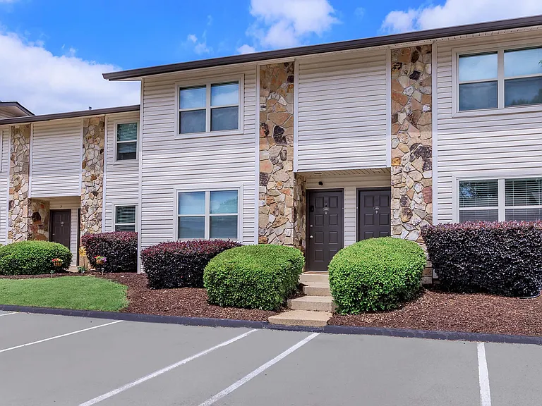 Laurel Ridge Apartments — Photo 84