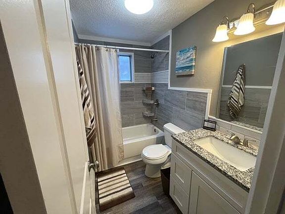 5th image of 234 N Lorimier St #10633366