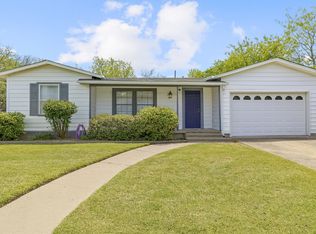 1321 W Water St, Weatherford, TX 76086