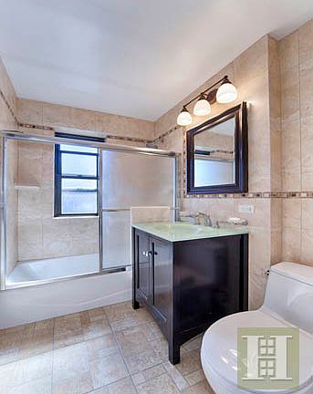 5th image of 417 Grand St APT D1602