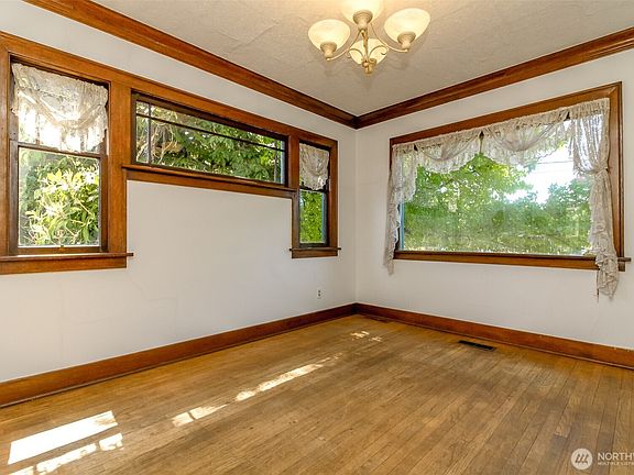 5th image of 5019 S G Street