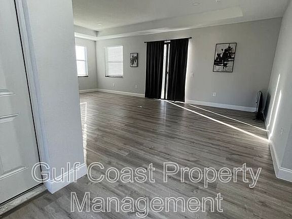 3rd image of 1924 Marlay Ave