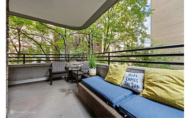 Sold by Douglas Elliman | media 15