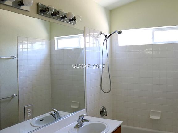 5th image of 5029 Paradise Harbor Pl