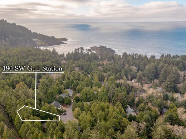 180 SW Gull Sta, Depoe Bay, OR 97341