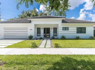 9958 SW 216th St, Cutler Bay, FL 33190