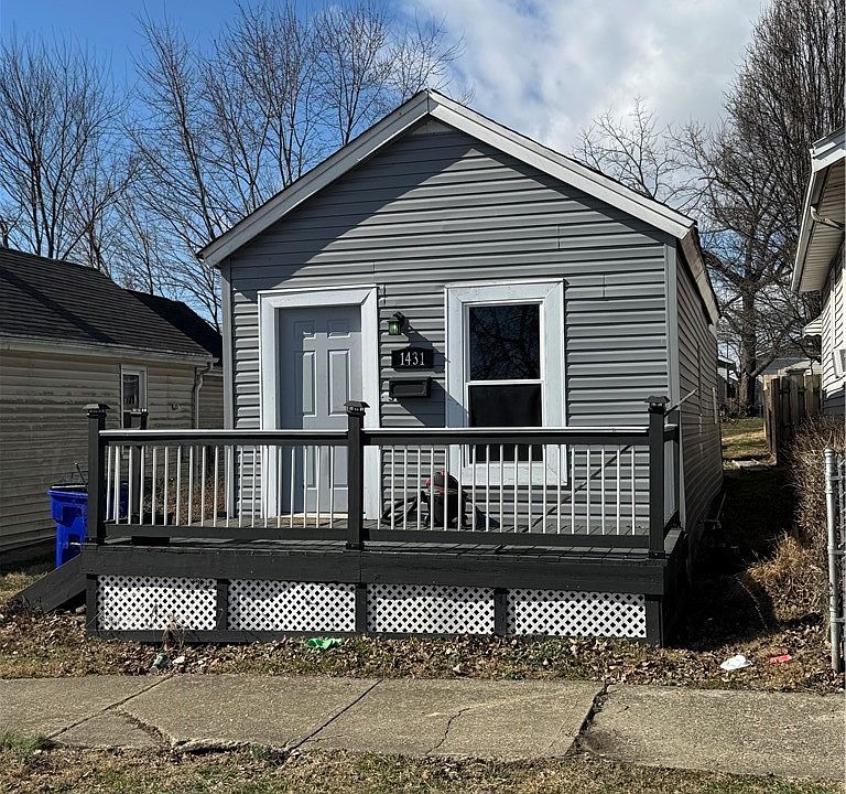 1st image of 1431 Parkamo Ave
