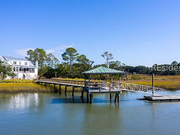 2nd image of 49 River Rd