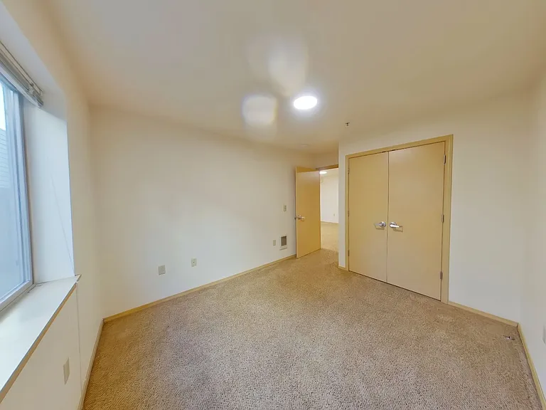Hays Apartments — Photo 25
