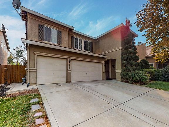 2nd image of 9715 Otter Bay Ct