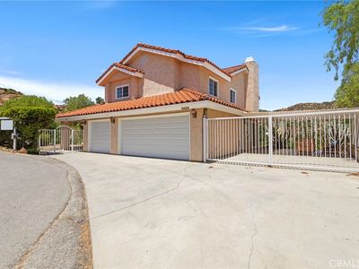 8838 Chatlake Dr, Canoga Park, CA, 91304