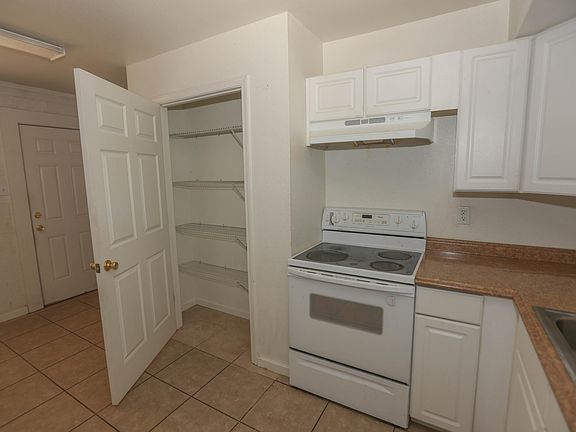 3rd image of 4744 N 54th Ave