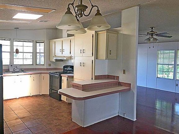 2nd image of 7818 Edgelake Dr #1064