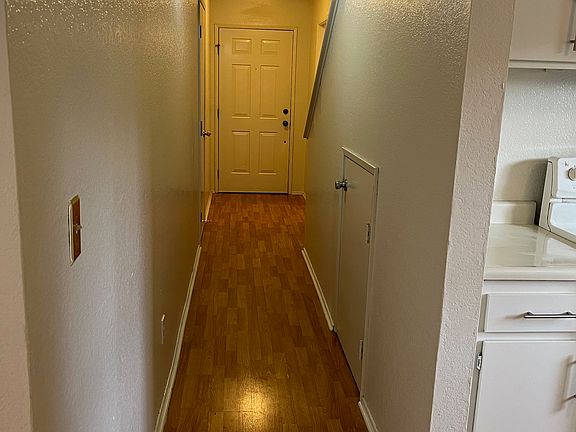 5th image of 119 Acorn Dr