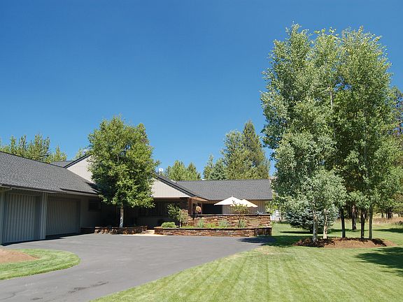 Front with East Paver Patio