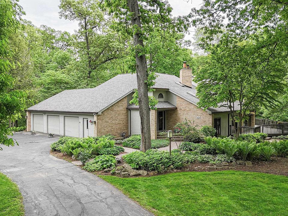 1st image of 16644 Forest Gate Rd