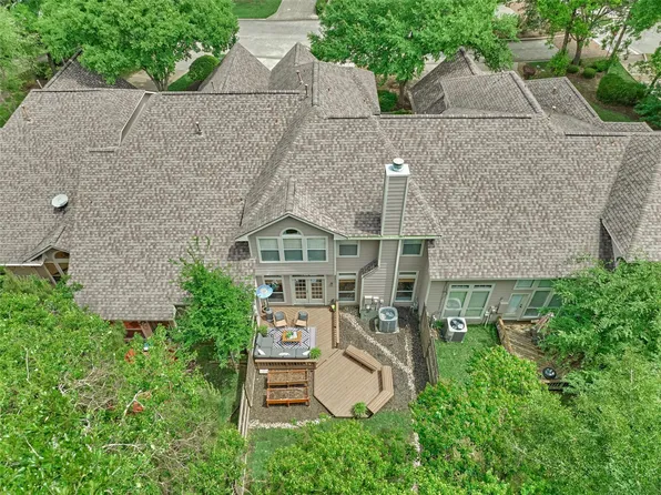 7 W Greenhill Terrace Pl, Spring, TX 77382