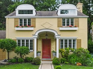 486 Salem Dr, Pittsburgh, PA 15243