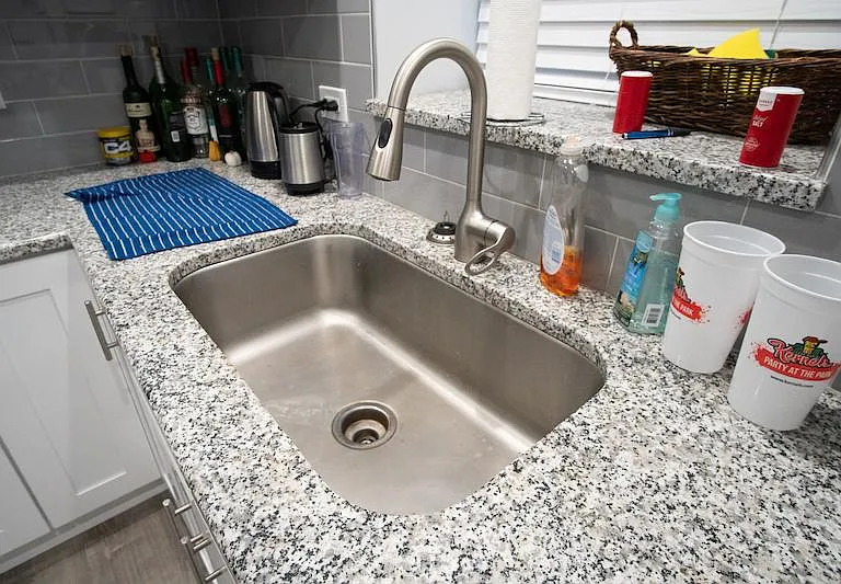 3225 N Wilton Ave #G — Photo 10