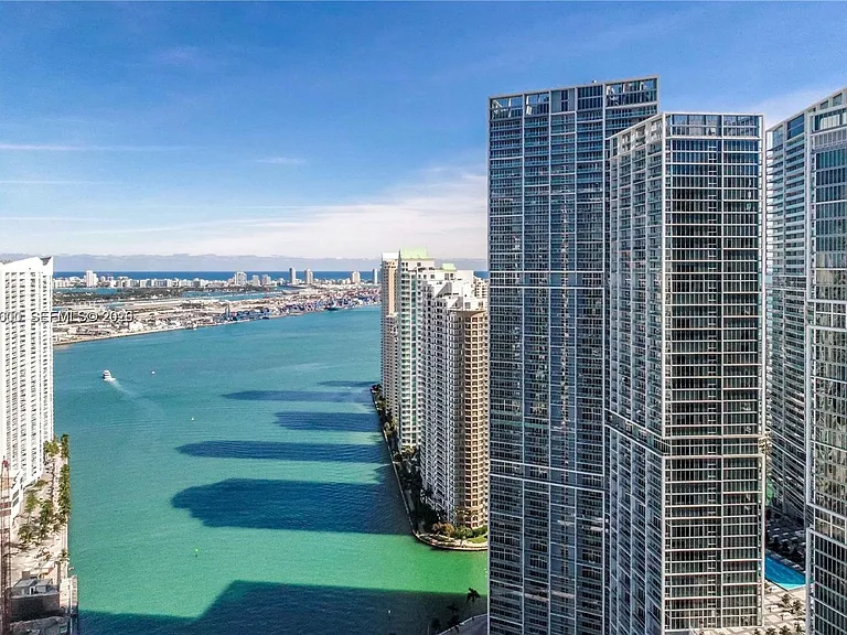 475 Brickell Ave #4612 — Photo 25