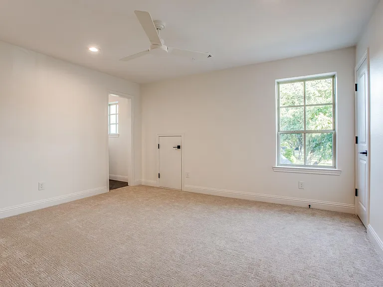 6927 Bucknell Dr — Photo 22