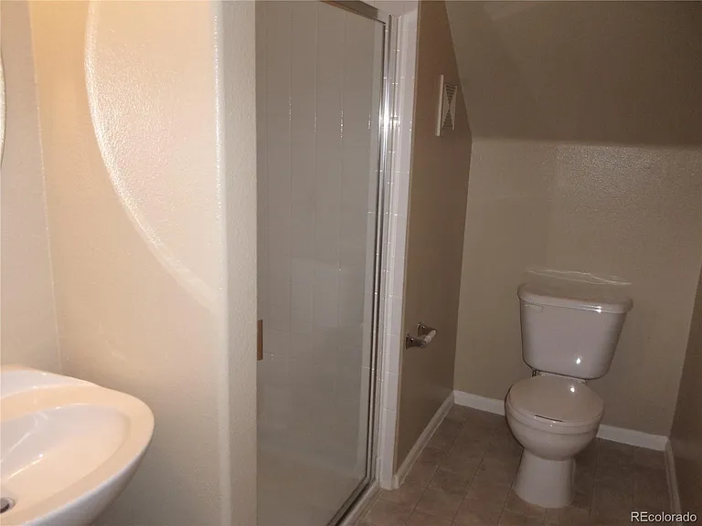 8338 Stonybridge Cir — Photo 14