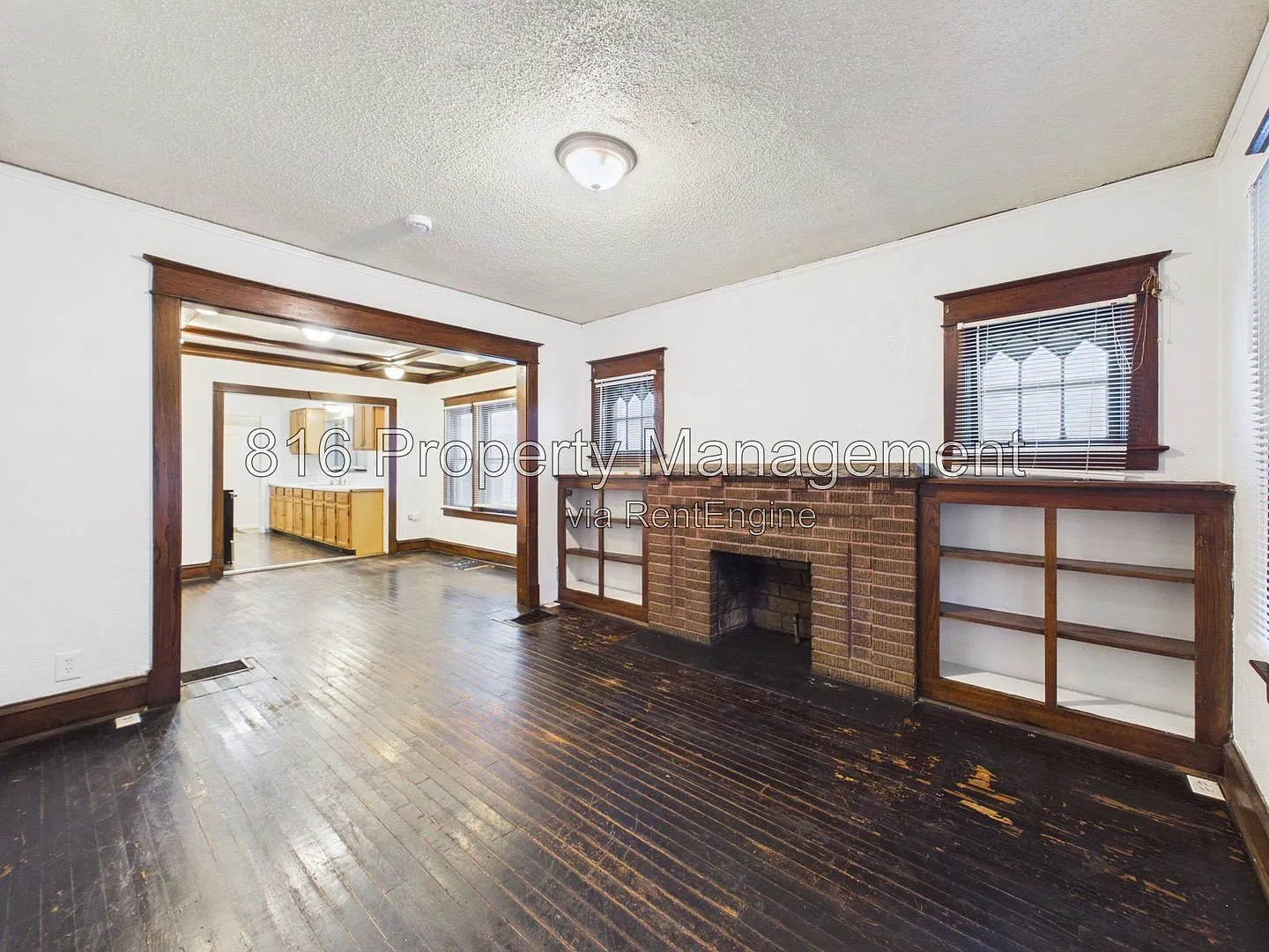 2 bed, 1.0 bath, 848 sqft, $1,150 — Photo 2