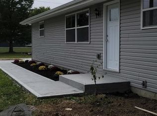 638 Glade Run Rd, West Jefferson, OH 43162