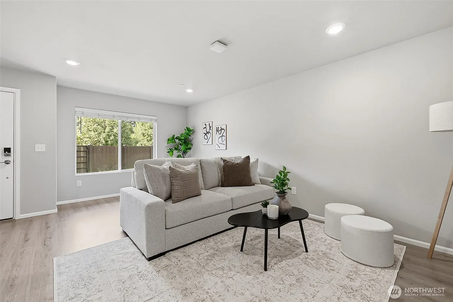 2 bed, 2.5 bath, 1537 sqft, $2,700 — Photo 4