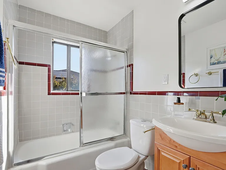 22081 Caroline Dr #1 — Photo 16