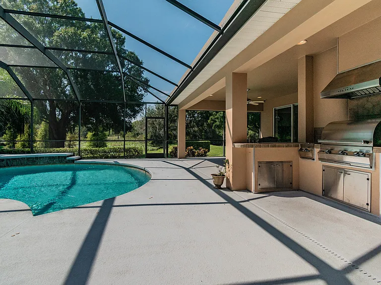 1107 Oxbridge Dr — Photo 70