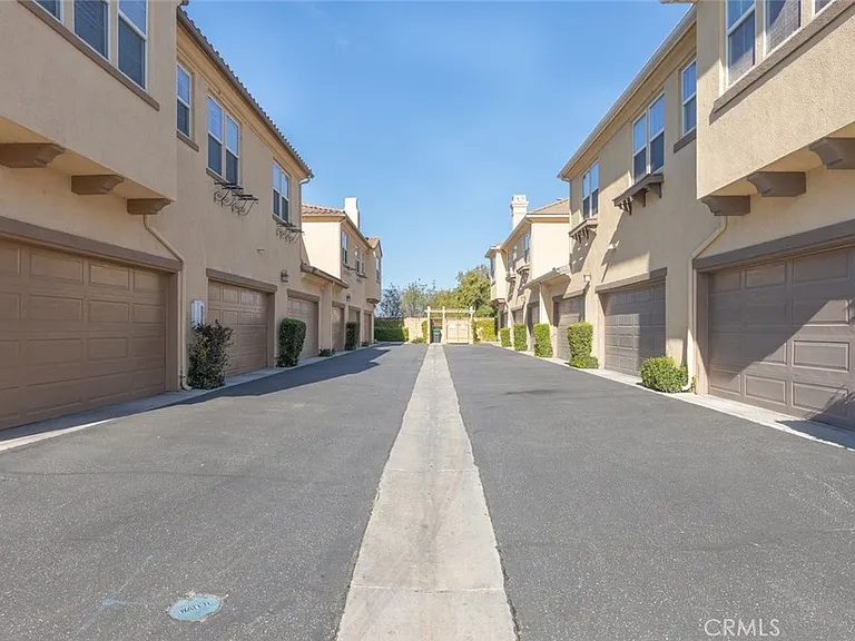 1800 E Lakeshore Dr #804 — Photo 23
