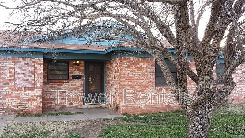 8834 Lamar Ave