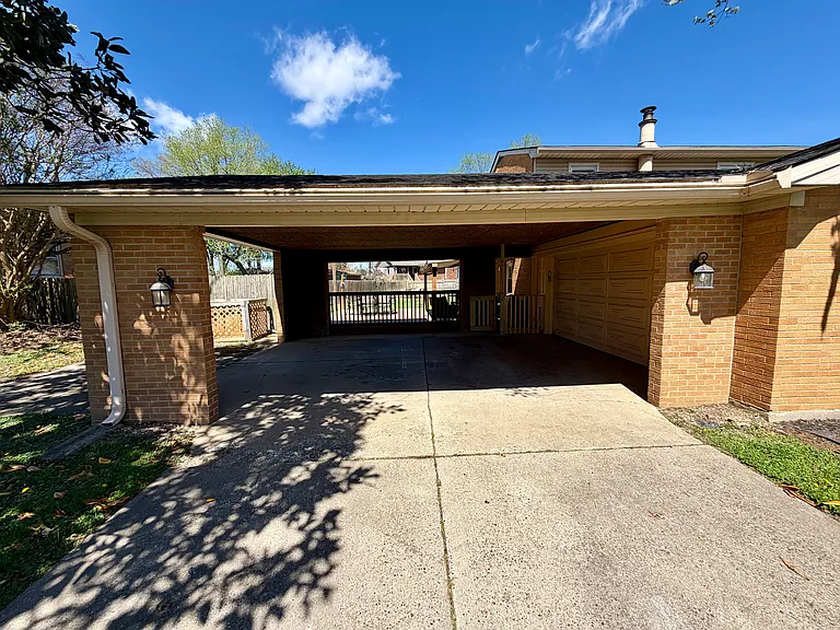 11004 Lehr Rd — Photo 5