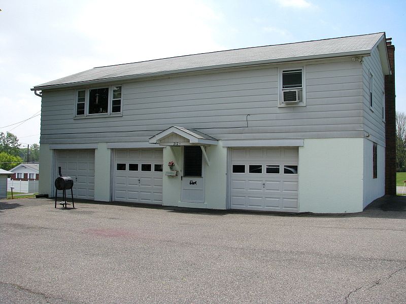 212 Red School Ln, Phillipsburg, NJ 08865 Zillow