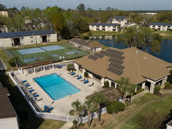 Stoneridge Apartments