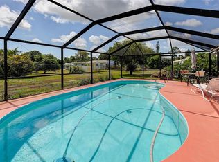 779 SW Ravenswood Ln, Port Saint Lucie, FL 34983