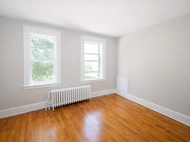 322 Pierce St — Photo 17