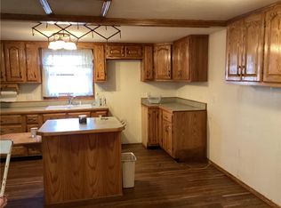 601 Sycamore St, Humboldt, KS 66748