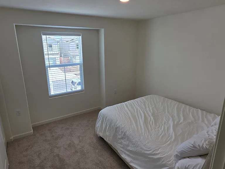 249 Sable St — Photo 10
