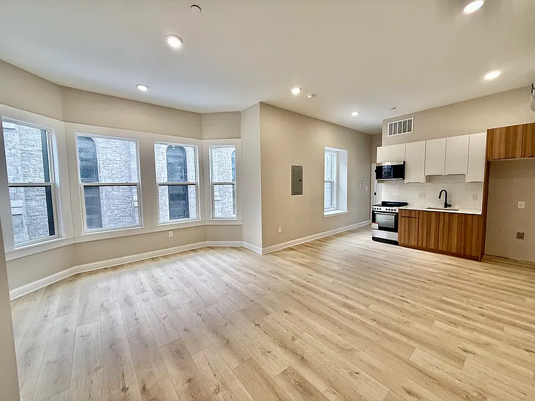 1032 N 48th St #D-1B — Photo 31