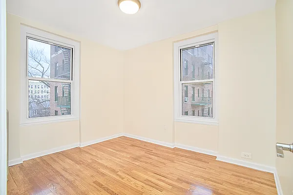 Rented by Living New York | media 12