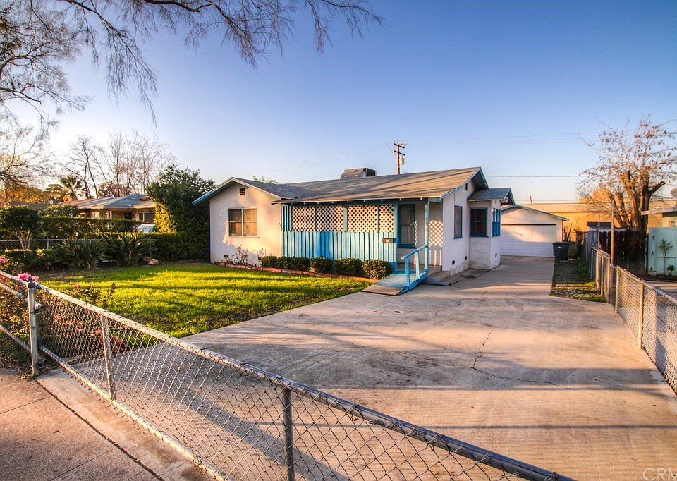 1st image of 807 Circle City Dr