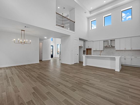 4th image of 26818 Stardust Meadow Ct