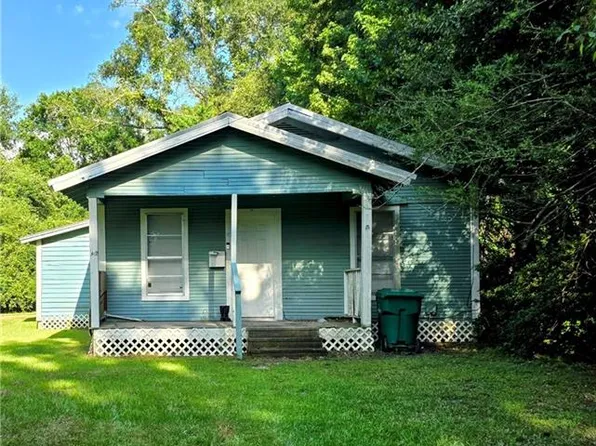 1316 Jefferson St, Bogalusa, LA 70427